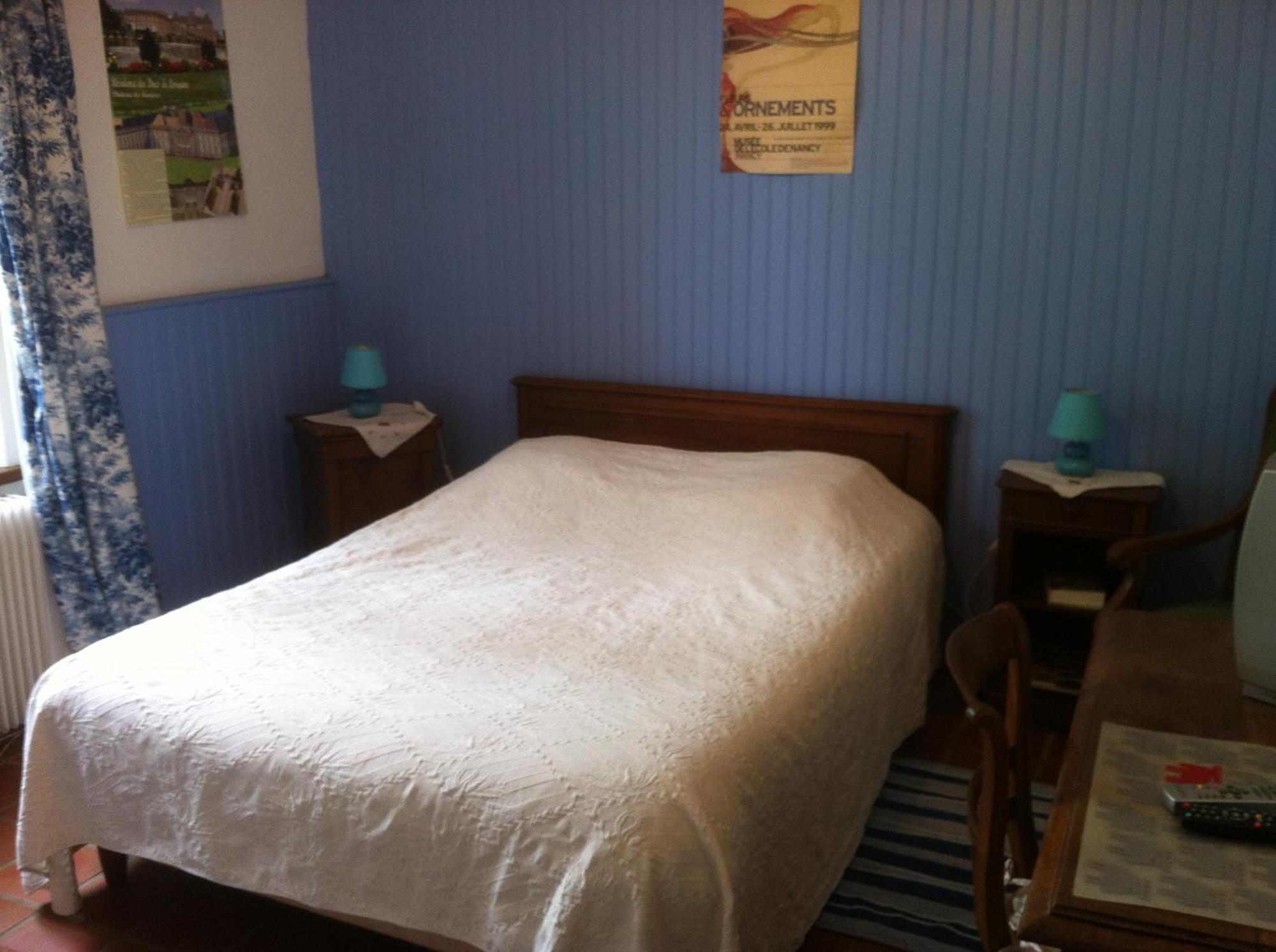 Ferme Du Montheu Bed & Breakfast Dommartin-sous-Amance Exterior photo
