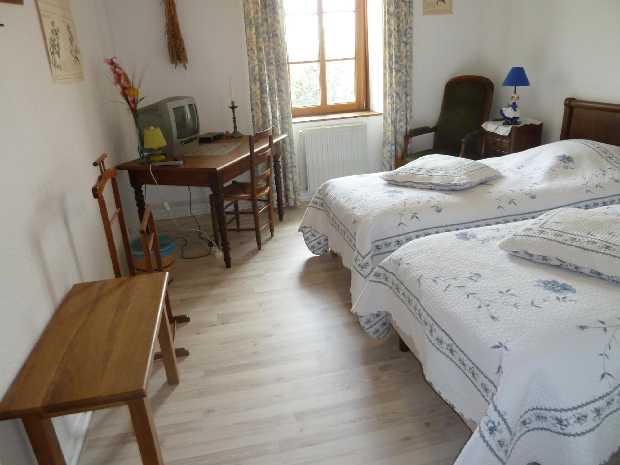 Ferme Du Montheu Bed & Breakfast Dommartin-sous-Amance Exterior photo
